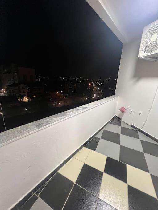 Art'S Apartment Tirana Bagian luar foto