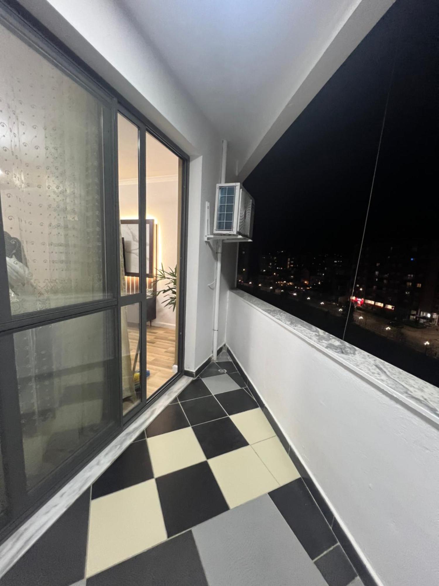 Art'S Apartment Tirana Bagian luar foto